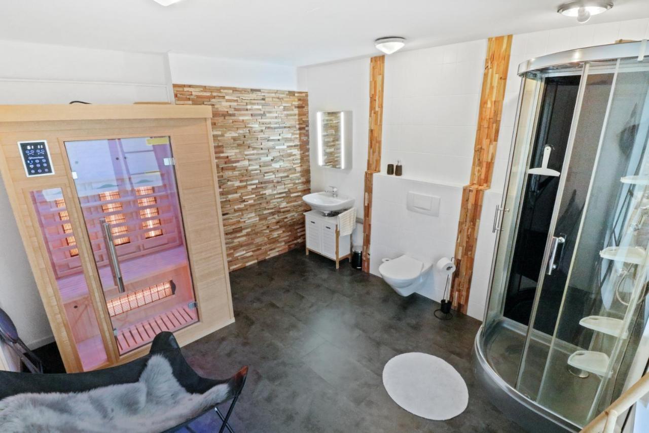 Appartement Confortable Avec Un Sauna 洛伊克巴德 外观 照片