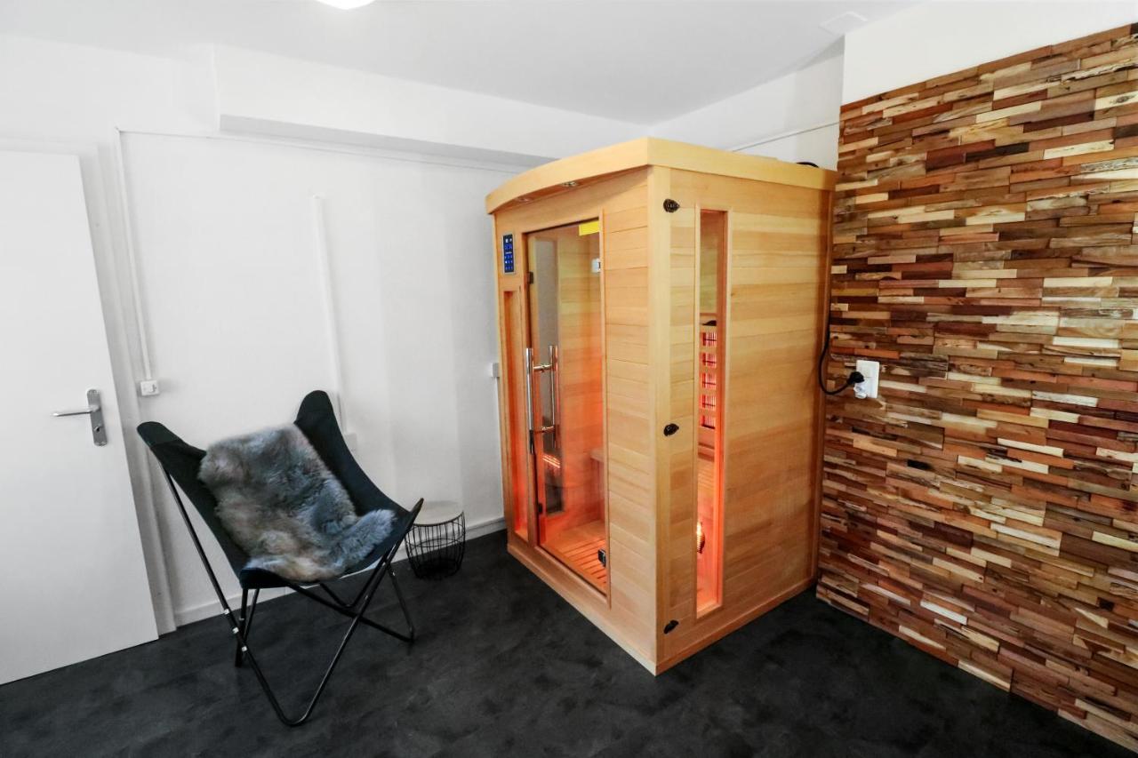 Appartement Confortable Avec Un Sauna 洛伊克巴德 外观 照片
